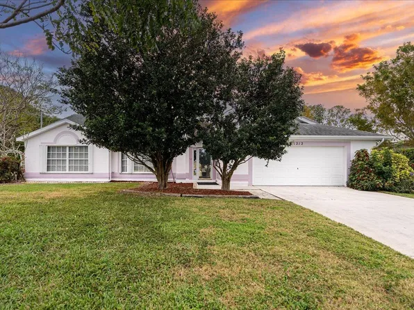 1212 SE Petunia Avenue, Port St Lucie, FL 34952