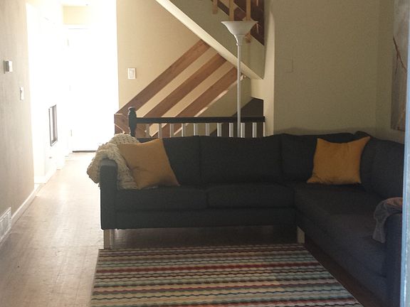 Large main-level living room