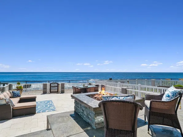 7 Rockview Dr, Santa Cruz, CA 95062