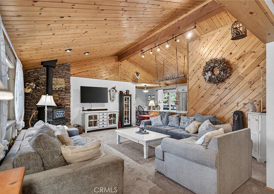 1st image of 1900 Teton Way