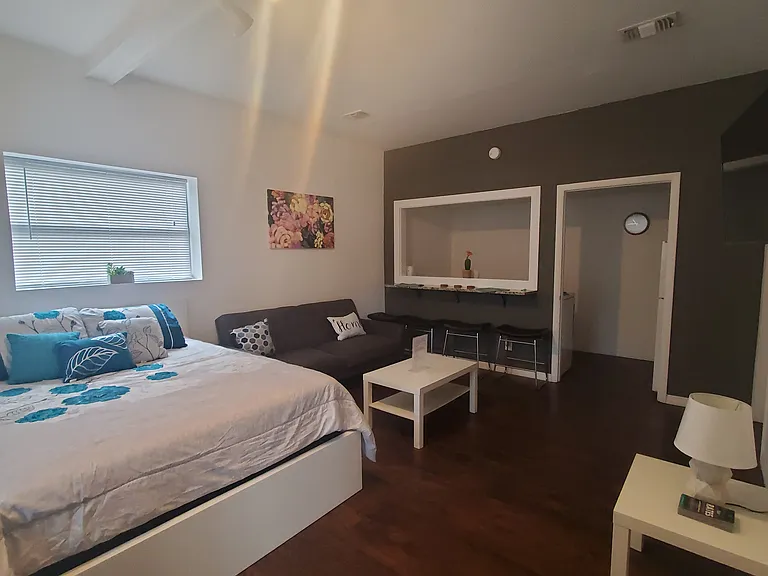 1016 W Beacon Rd #2 — Photo 1