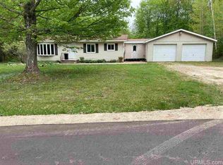 N7324 Monette Rd, Munising, MI 49862