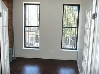 Rented by Urban Ambiance