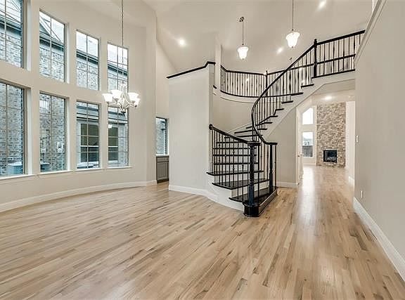 4th image of 4805 McKinney Hollow Dr