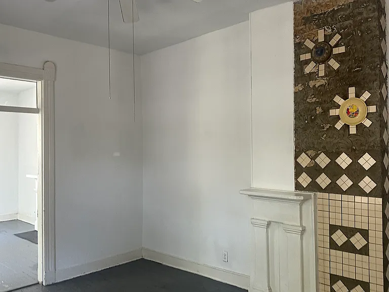 104 S Pine St #A — Photo 43