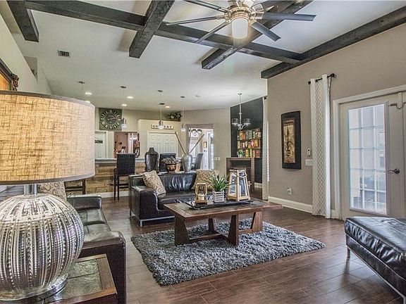 3rd image of 4304 Windmill Pointe Dr