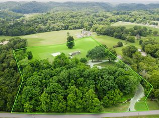 680 Happy Hollow Rd, Goodlettsville, TN 37072