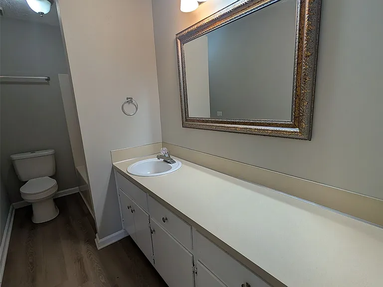 465 Durden Rd — Photo 13