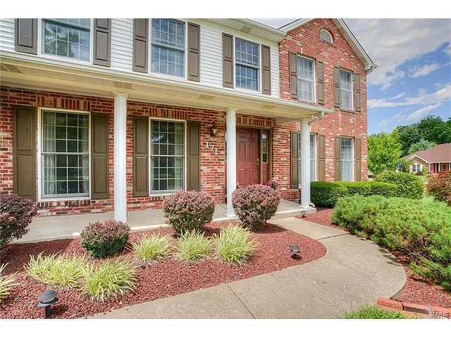 171 Huntington Downs photo 1