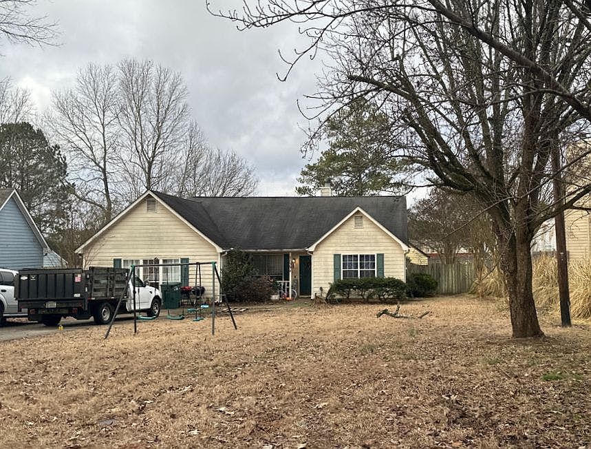 2nd image of 1139 Orr Rd