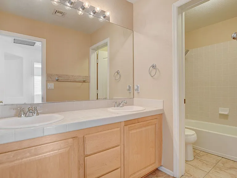 8401 Desert Quail Dr — Photo 42
