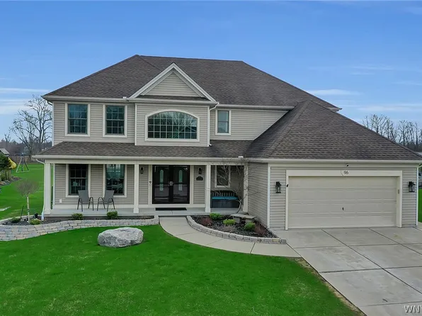 96 Caldwell Dr, West Seneca, NY 14224