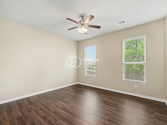 10420 Talus Dr — Photo 13