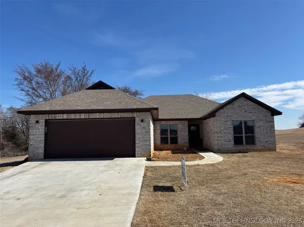 162 Logan St, Mead, OK 73449