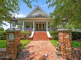 502 South Ave, Oriental, NC 28571