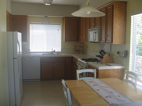 4th image of 8835 Jerida Ln