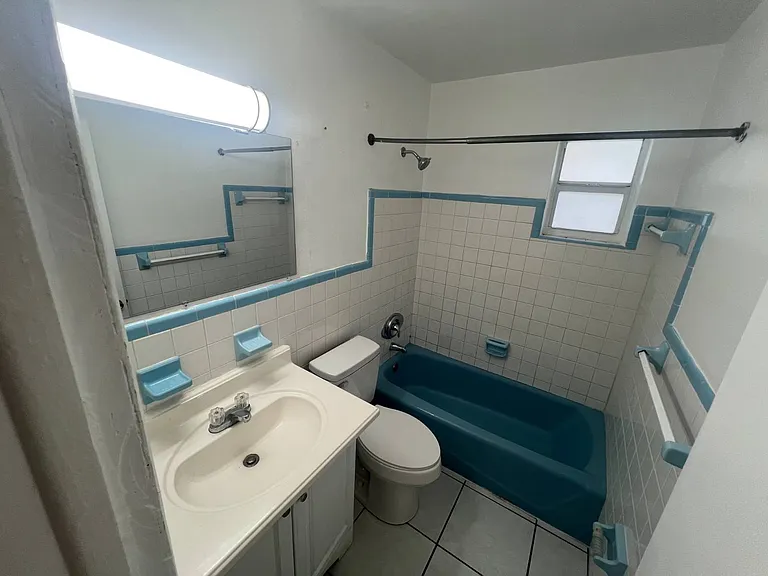 3021 NE 7th Ave #D — Photo 20