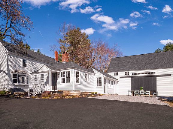 2nd image of 850 Washington Road
