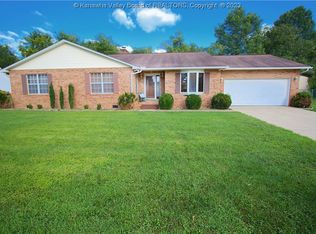 121 Hidden Valley Ests, Scott Depot, WV 25560