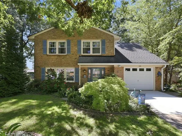 1050 Windjammer Dr, Hampton, VA 23669