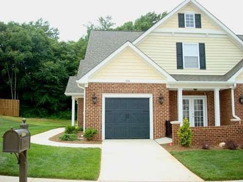 1st image of 106 Starling St