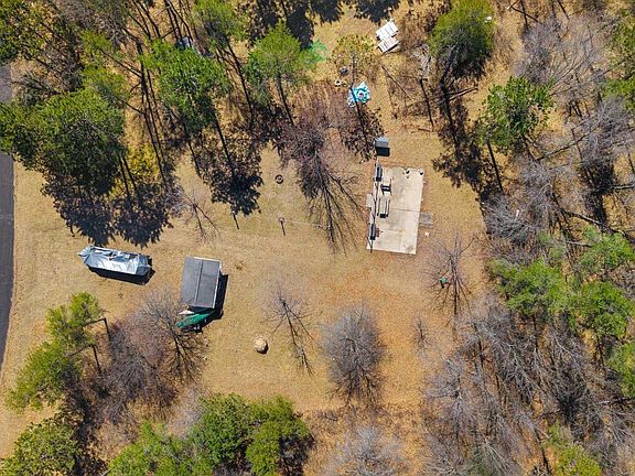 2nd image of 852 Sterling Road