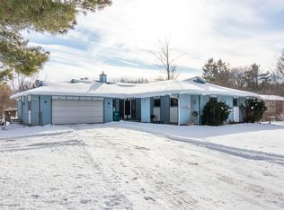 5945 Valley View Dr, Kalamazoo, MI 49009