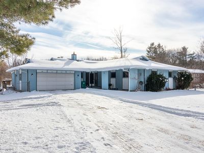 5945 Valley View Dr, Kalamazoo, MI, 49009