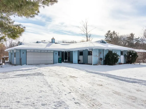 5945 Valley View Dr, Kalamazoo, MI 49009