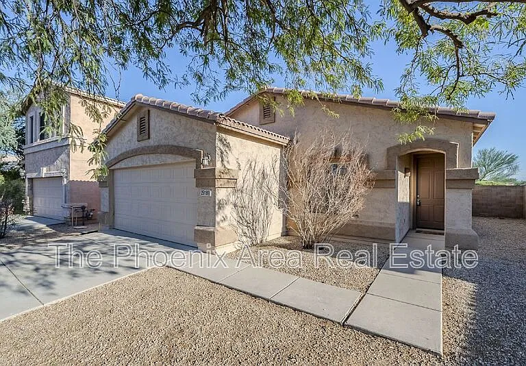 29189 N Shannon Dr — Photo 1