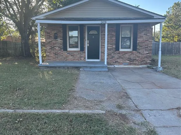 2418 S 16th St, Chickasha, OK 73018
