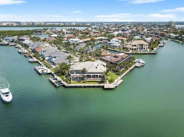 761 Rockport Ct, Marco Island, FL 34145