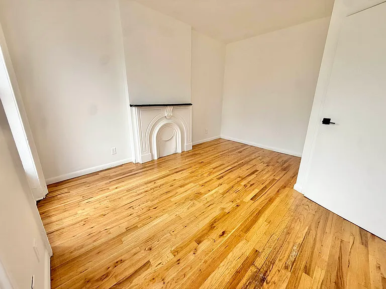 442 Gates Ave #4F — Photo 10