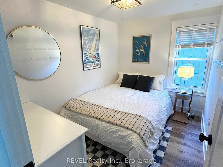 399 Elmwood Ave — Photo 7
