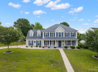 142 Elrosa Rd, Mooresville, NC 28115