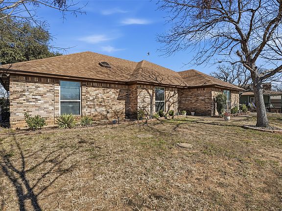 2nd image of 215 Younger Ranch Rd