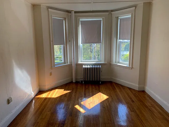 2 bed, 650 sqft, $2,800 — Photo 1