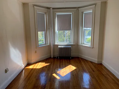 1175 Boylston St Photo 1
