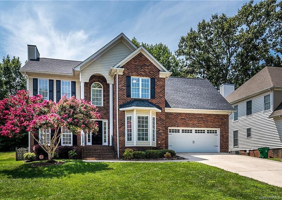 1st image of 4924 Whitmore Pond Ln