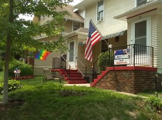 352 N 41st St #2, Omaha, NE 68131