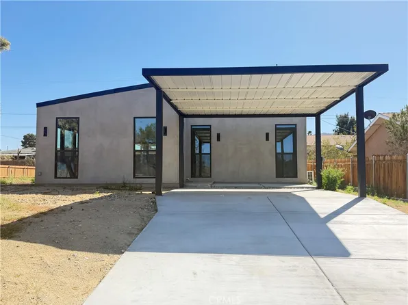 61523 Capilla Dr, Joshua Tree, CA 92252