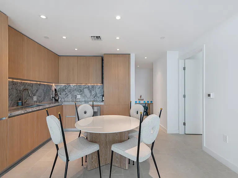 500 Alton Rd #1204 — Photo 9