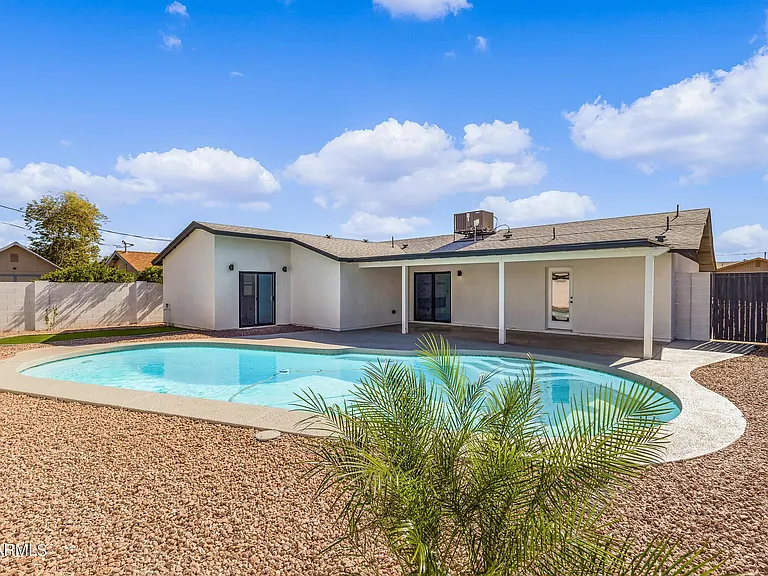 7308 E Granada Rd — Photo 2