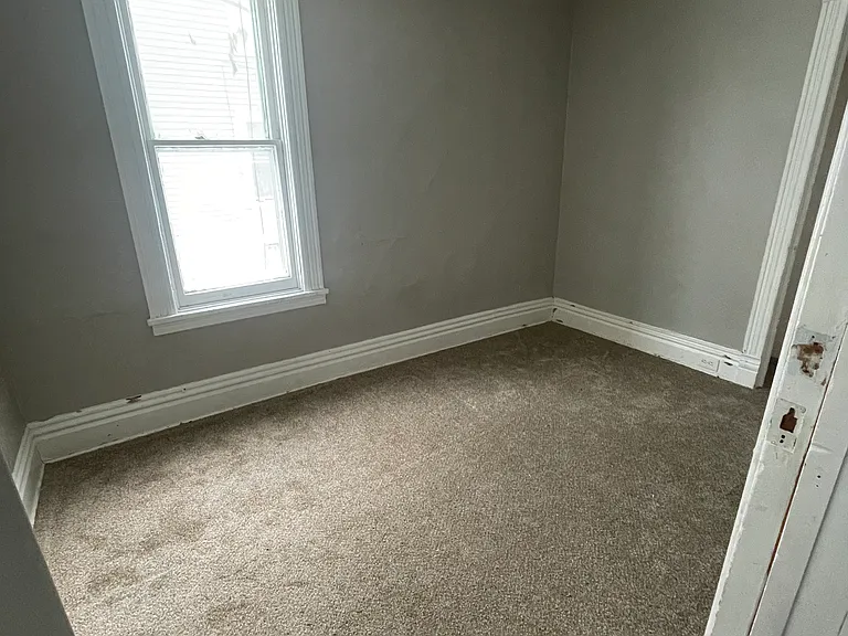 113 Greenwood Pl #1 — Photo 11