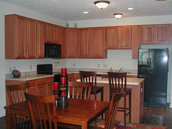 5th image of 2622 Big Bear Ln