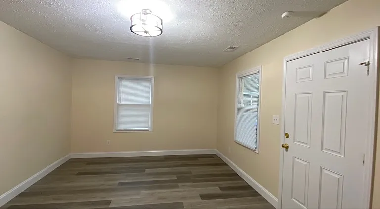 4935 Walnut Dr — Photo 21