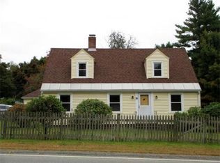 30 Maple St, Paxton, MA 01612