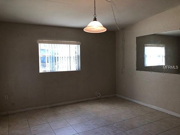 3rd image of 2711 W Airport Blvd