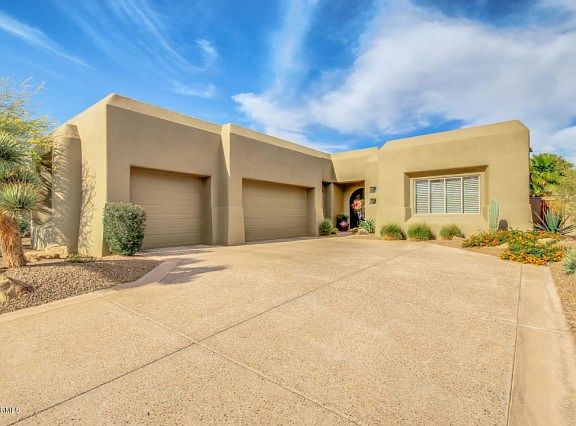 4th image of 1120 E Thunderhill Pl