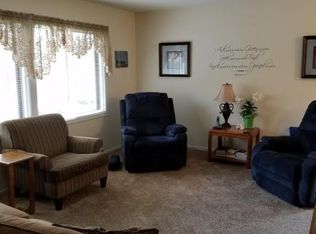 866 94th Ave NE, Blaine, MN 55434